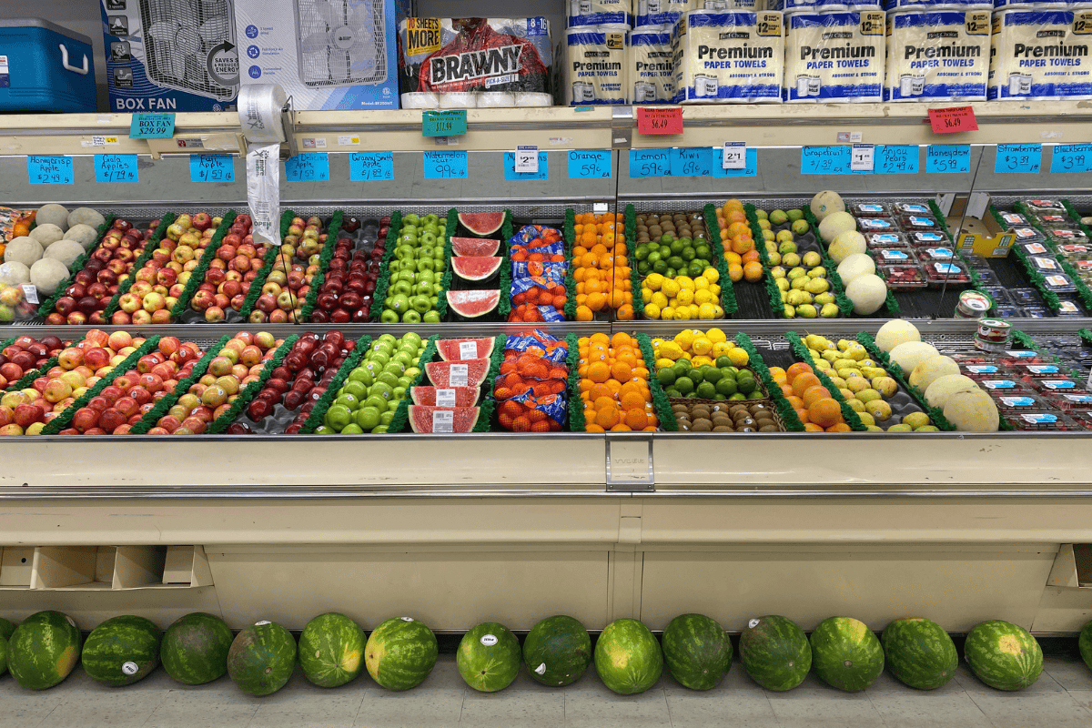 Produce display at Kiers Thriftway grocery store